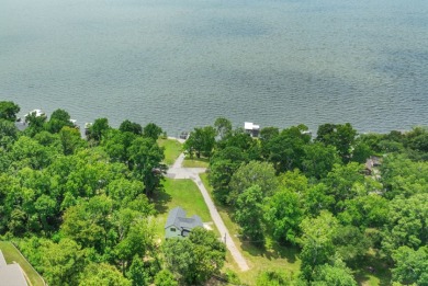 Beautiful Designed Waterview Home - photo 6