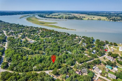 Lake Granbury Lot For Sale in Granbury Texas