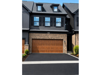 (private lake, pond, creek) Townhome/Townhouse For Sale in Aurora Illinois