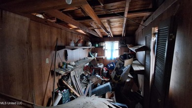 HUGE potential on this fixer-upper on 14+- acres with a shop! 3 - photo 10