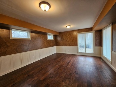 Suitable for multi-generational living! Elevatored 8344 Square - photo 10
