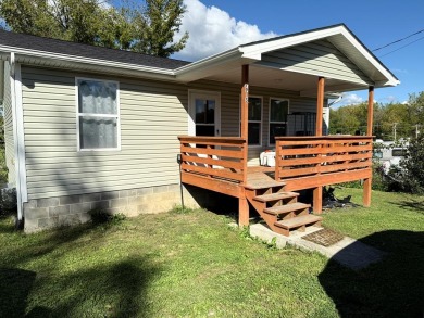 Lake Home For Sale in Sunbright, Tennessee