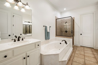 Updated Waterfront Home in The Pinnacle Golf Club, Cedar Creek - photo 17