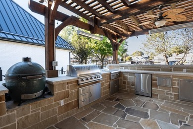 Updated Waterfront Home in The Pinnacle Golf Club, Cedar Creek - photo 33