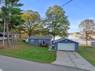 Lake Home For Sale in Cadillac, Michigan