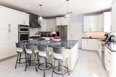 Fabulous location one street north of Wells Road, with Lake - photo 6