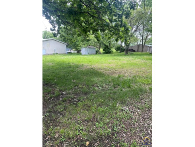 Lake Lot For Sale in Alma, Kansas