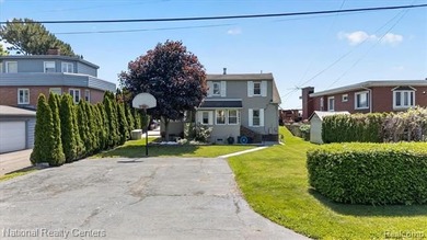 Welcome to waterfront living at its finest! Nestled on the - photo 4