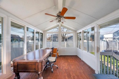 Welcome to this charming 3-bedroom, 2 full bathroom Cape nestled - photo 12