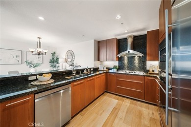 Luxury high-rise living at its finest in the prestigious Marquee - photo 14