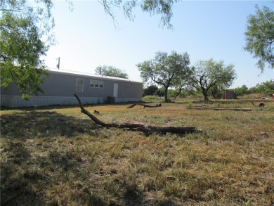 New price improvement! Enjoy the best of country and lake life - photo 26
