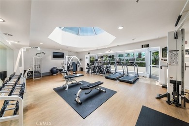 Luxury high-rise living at its finest in the prestigious Marquee - photo 31