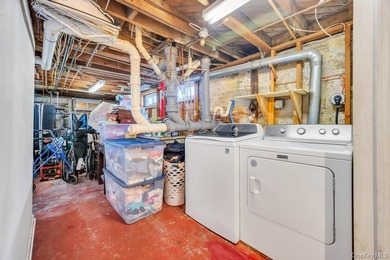 Welcome to this charming 3-bedroom, 2 full bathroom Cape nestled - photo 39