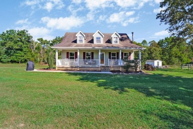Lake Home For Sale in Jamestown, Tennessee