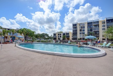 Enjoy waterfront living in Boca Bayou, one of East Boca Raton's - photo 3