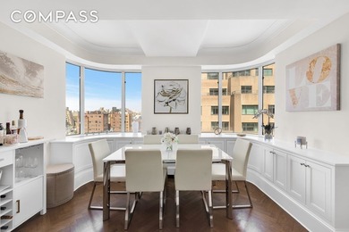 Welcome home to your new Park Avenue address. Impeccably - photo 4