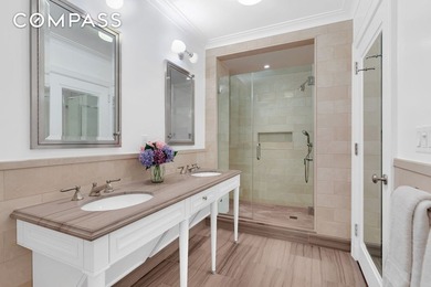 Welcome home to your new Park Avenue address. Impeccably - photo 6