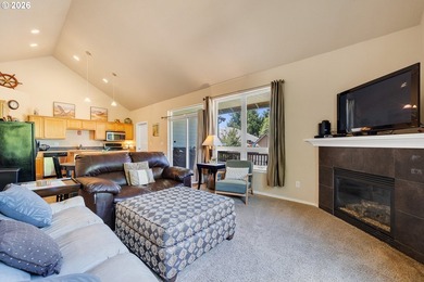 Enjoy the best of coastal living in this spacious one-level home - photo 7