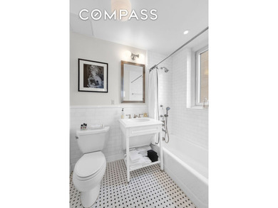 Welcome home to your new Park Avenue address. Impeccably - photo 9