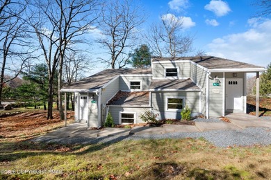 Lake Harmony Townhome/Townhouse For Sale in Lake Harmony Pennsylvania