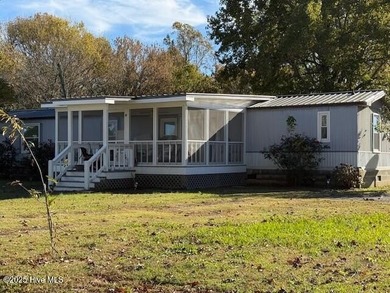 Chowan River Home For Sale in Harrellsville North Carolina