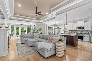 Welcome to this stunning single-level 3-bedroom, 2-bathroom - photo 11