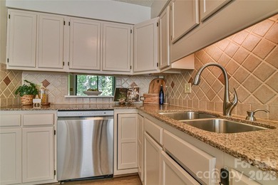 Enjoy low maintenance living and a prime location! Spacious - photo 12