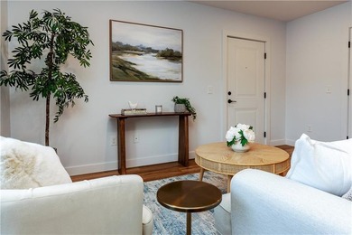 FIRST FLOOR - 1 Level Luxury! Beautiful new 1-bedroom units in - photo 13