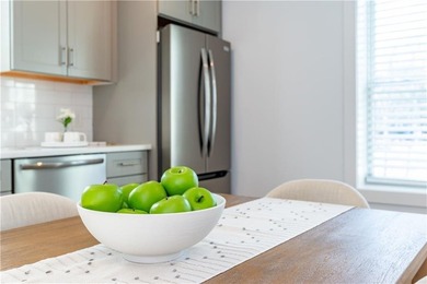 FIRST FLOOR - 1 Level Luxury! Beautiful new 1-bedroom units in - photo 18
