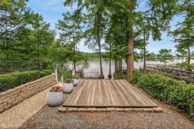 Lake Townhome/Townhouse For Sale in Shreveport, Louisiana