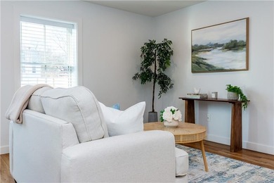 FIRST FLOOR - 1 Level Luxury! Beautiful new 1-bedroom units in - photo 24