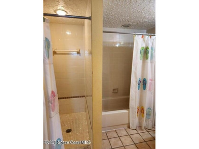 Ocean front complex, gated Royal Mansions! This 2nd floor - photo 26