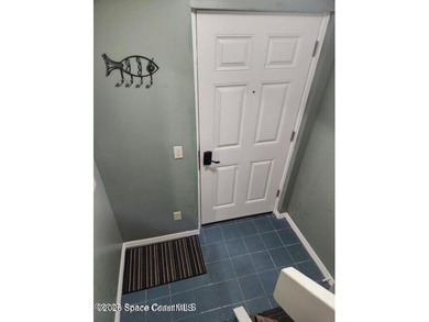 Ocean front complex, gated Royal Mansions! This 2nd floor - photo 36