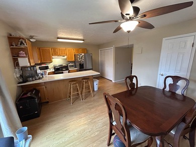 INCREDIBLE OPPORTUNITY - PRICED BELOW MARKET VALUE! This is your - photo 10