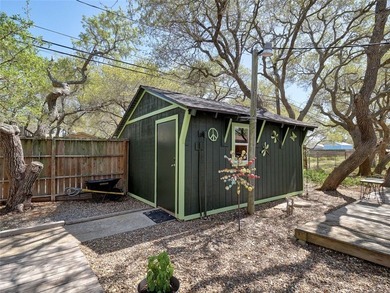 Charming mid-century modern ranch-style home in the desirable - photo 31