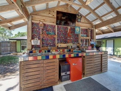 Charming mid-century modern ranch-style home in the desirable - photo 32