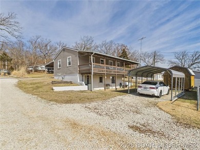2-bedroom, 1.5 bath home situated on a level 0.13-acre lot with - photo 33