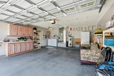 Virtually Staged. (Only the Garage has been Virtually Staged) - photo 38
