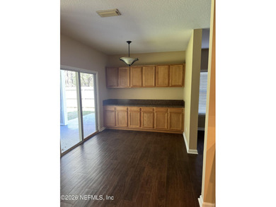 Beautiful updated 5-bedroom, 3 full bathrooms plus an office on - photo 8