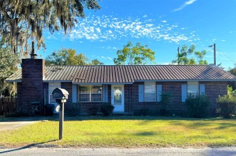 Lake Frances - Madison County Home For Sale in Madison Florida