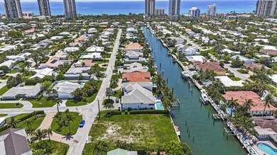 Premium waterfront lot on Singer Island. Approximately 20' - photo 7