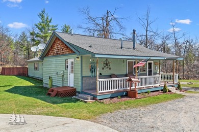 This inviting 3-bed, 2-bath home offers 1,580 sq. ft. of - photo 1