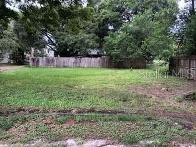 Quiet dead end road very private. There are 4 more additional - photo 1