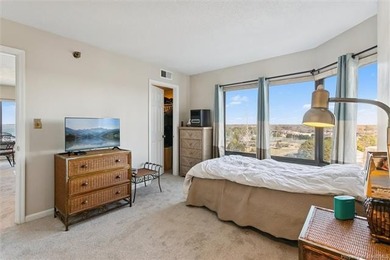 Truly one-of-a-kind at just over 2400 sq ft, this spectacular - photo 18