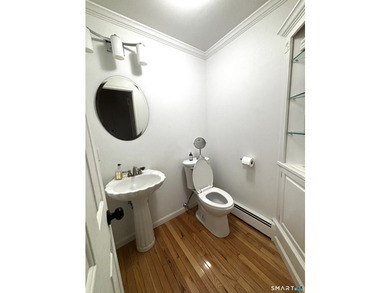 A rare fully furnished home in one of Waterbury's most unique - photo 20