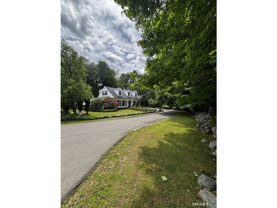 A rare fully furnished home in one of Waterbury's most unique - photo 34