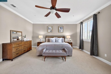 Welcome to an exceptional residence in the sought-after gated - photo 10