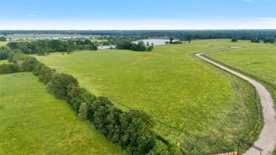 Lake Acreage For Sale in Paris, Texas