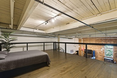 Trendy Loft-Style Condo Just 1 Mile from Downtown & Manchester -
