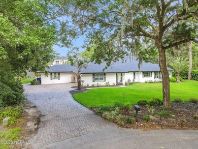 Luxury redefined! This fully modernized single-story gem in - photo 18